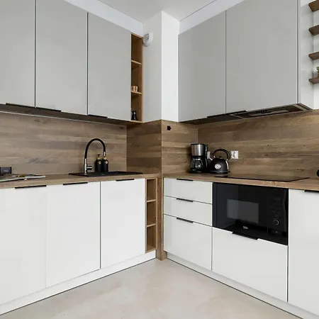 Modny Z Parkingiem I Balkonem By Renters *