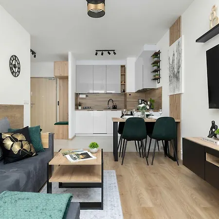 Modny Z Parkingiem I Balkonem By Renters Appartement
